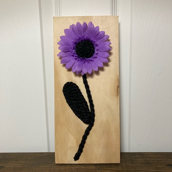 Floral Rope Decor - Picture 2 of 4